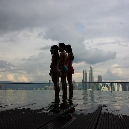 Amazing Klcc View @ Regalia Residence Kuala Lumpur Luaran gambar