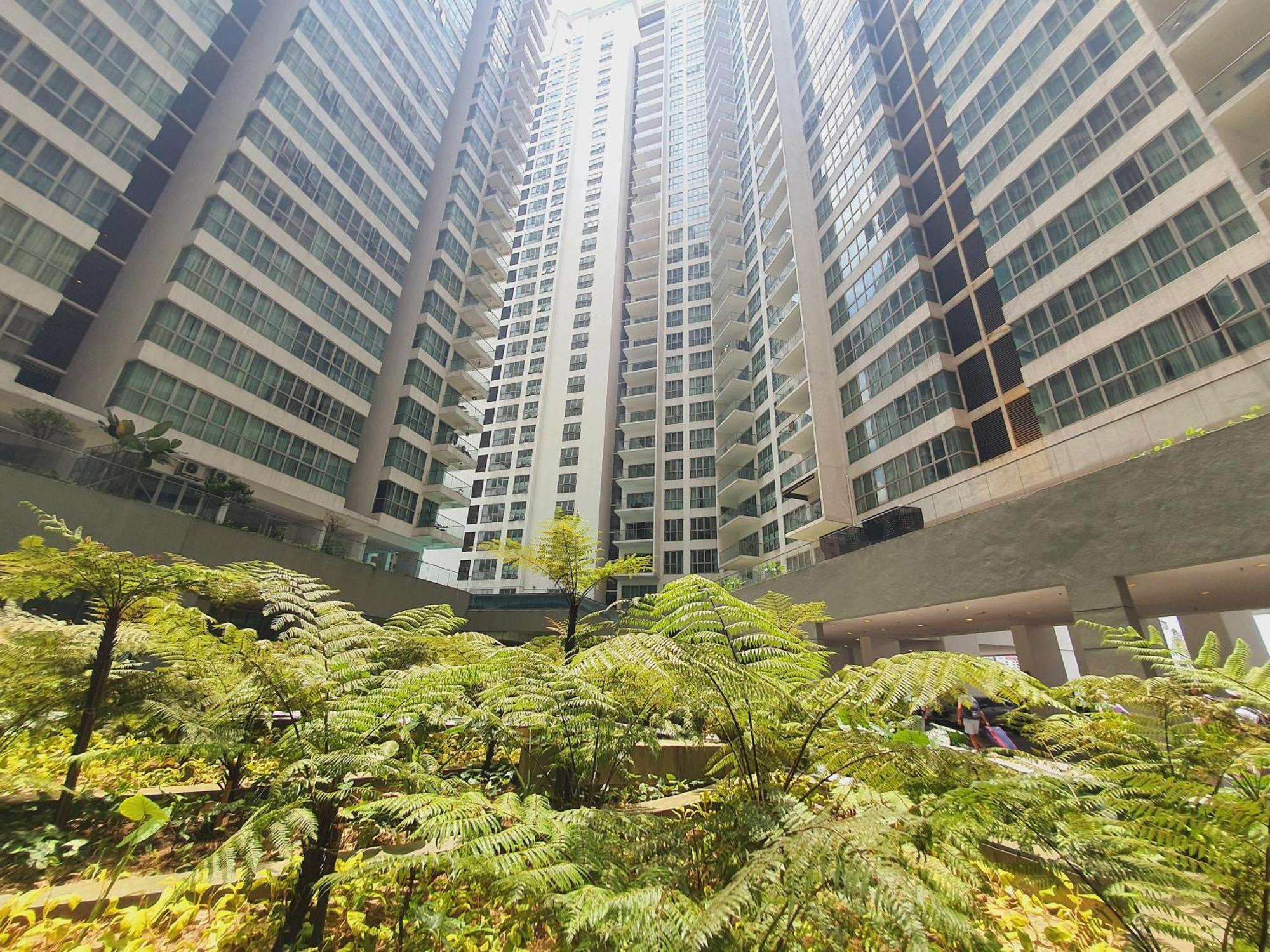 Amazing Klcc View @ Regalia Residence Kuala Lumpur Luaran gambar